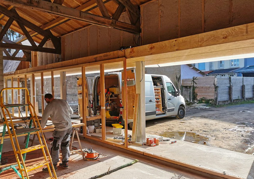 Chantier menuiserie extérieure ossature bois à Vigneux de Bretagne